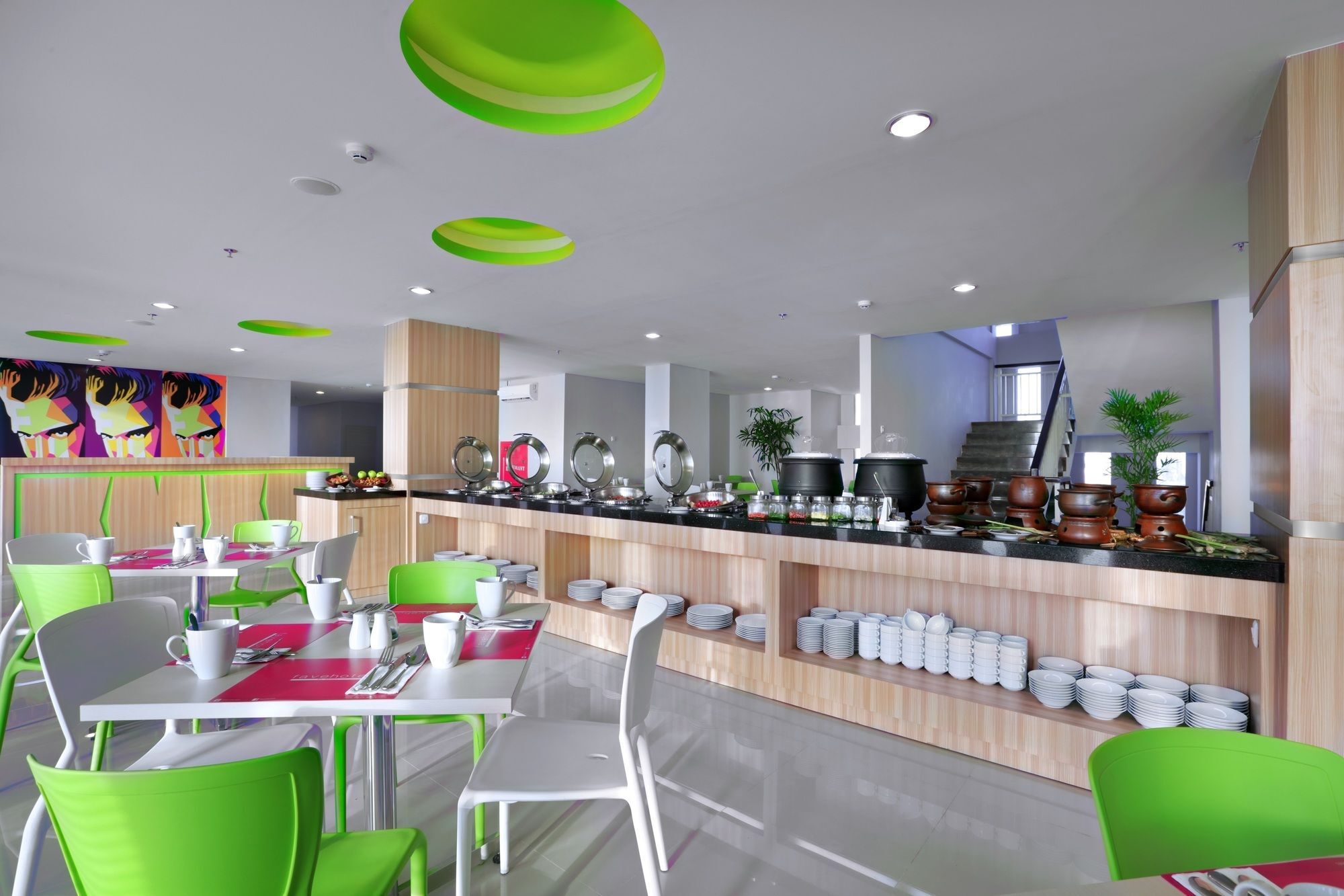 Favehotel Rungkut Surabaya Exterior photo